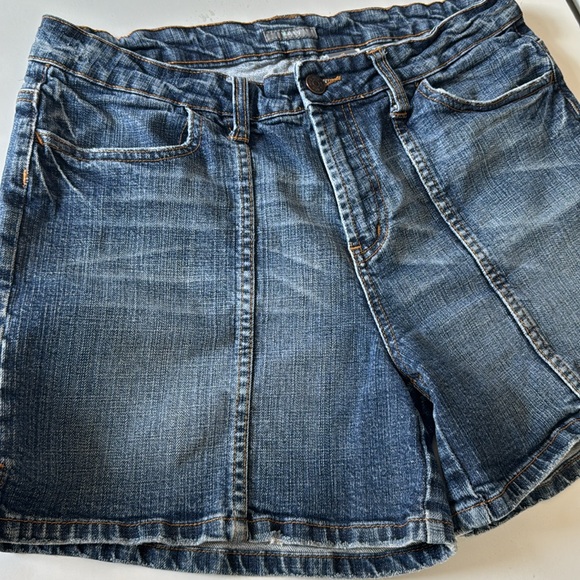 Apt. 9 Blue Jean Shorts Mid-Thigh Cut size 12 - Picture 3 of 8